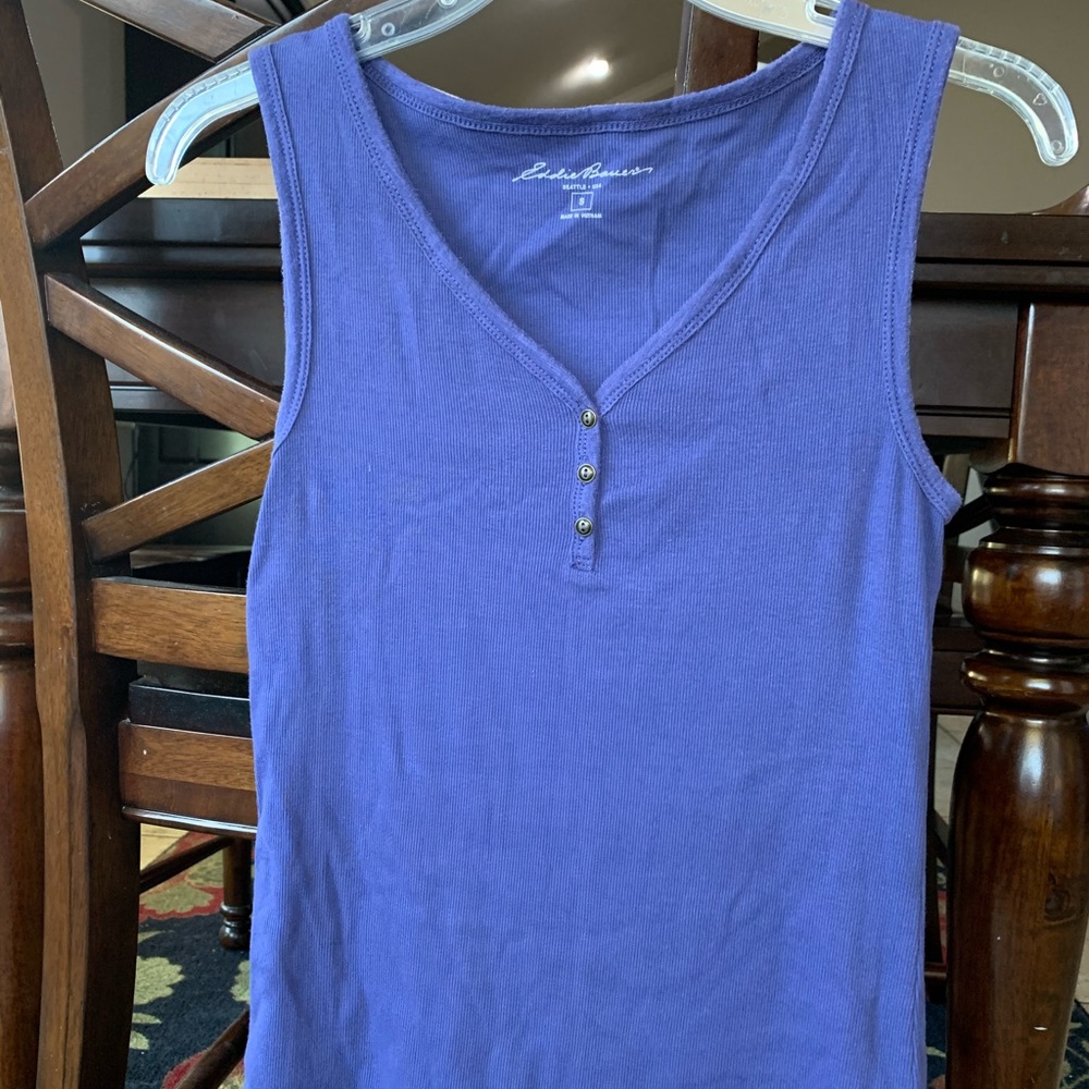 Women’s tank top